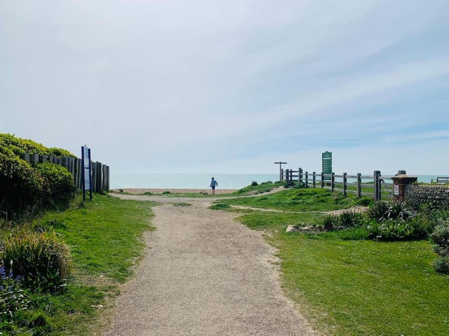 La Mer Ferring Bagian luar foto